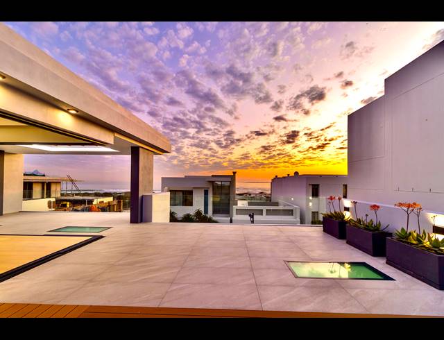 4 BEDROOM HOUSE FOR SALE IN BIG BAY